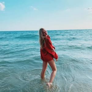 Meet your Posher, Katelyn